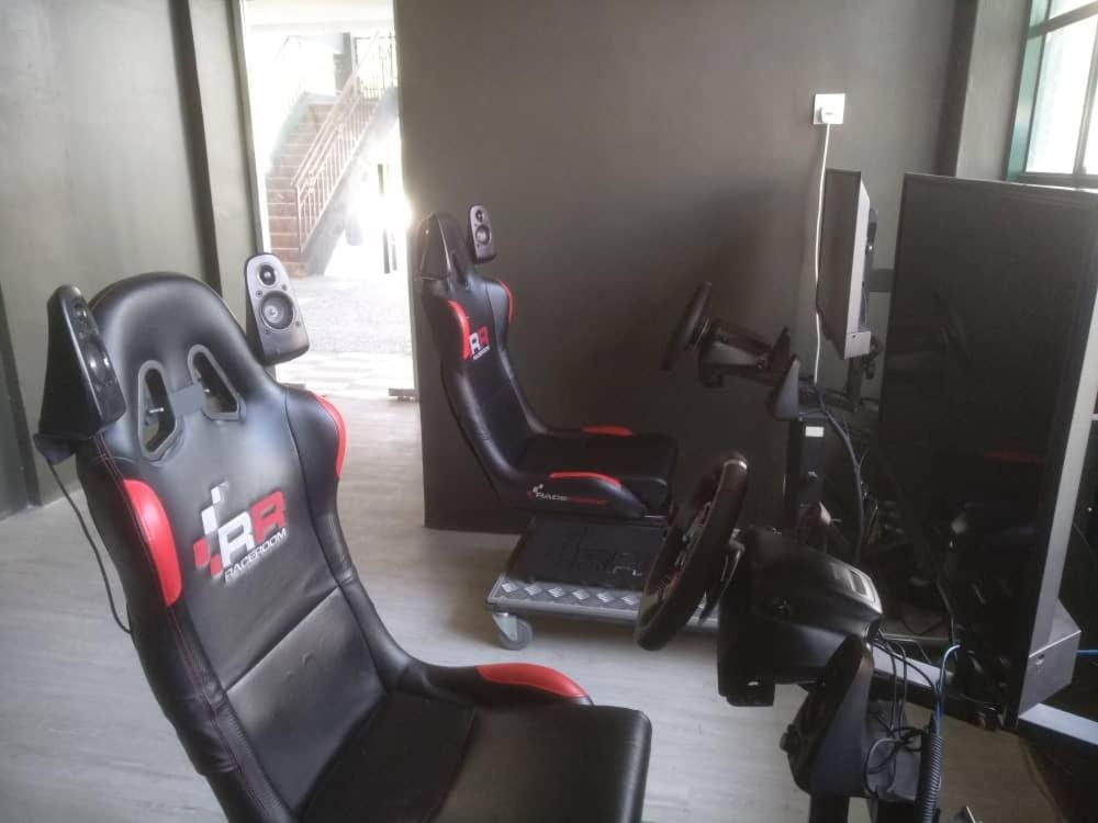 Hype Motorsports Hotel Port Dickson Exterior foto
